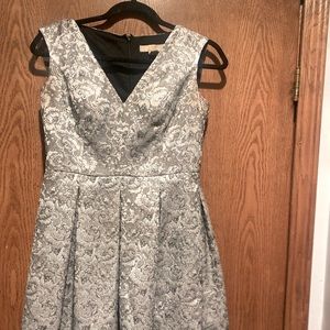 Aiden Matrix Short Floral Dress. SIZE 4